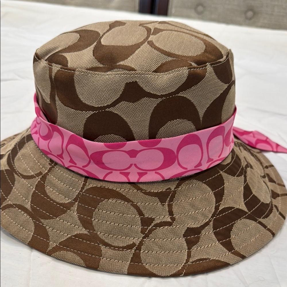 Authentic Coach Pink Patterned Hat - Picture 4 of 10